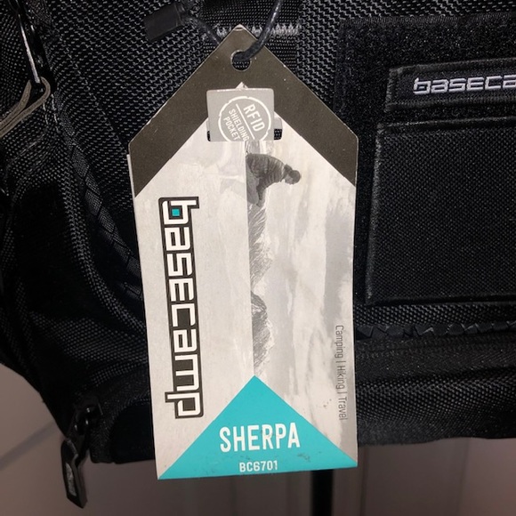 Basecamp Microsoft Backpack NWT - Picture 6 of 12